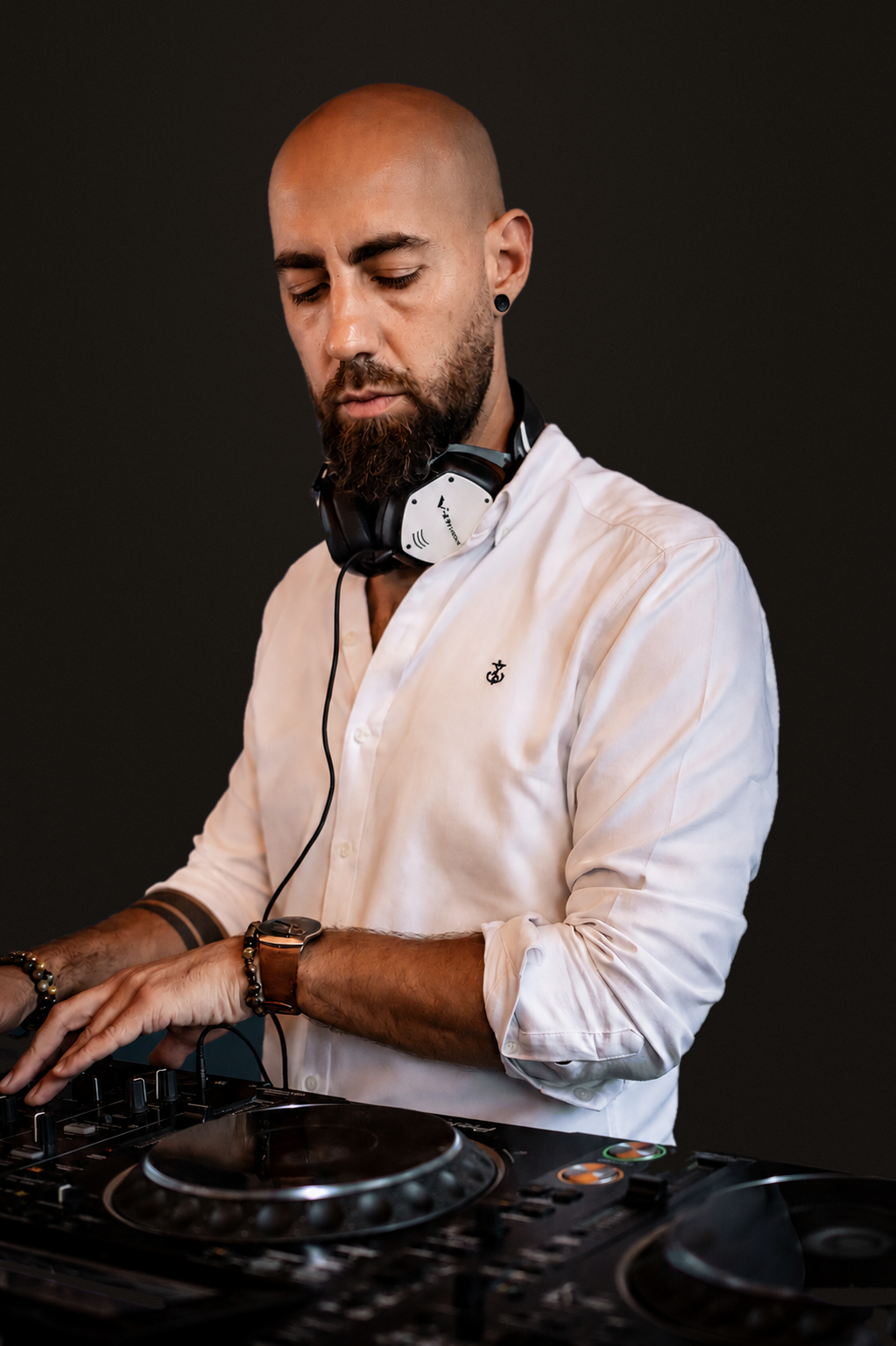 DJ MESTA